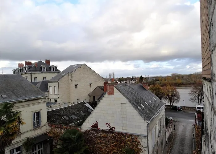 Vue Splendide Sur Chateau *